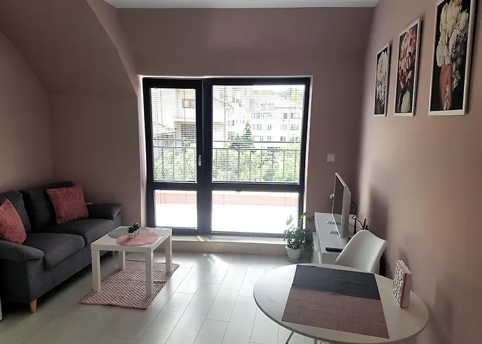 Poli's Casa Blanca Апартаменты